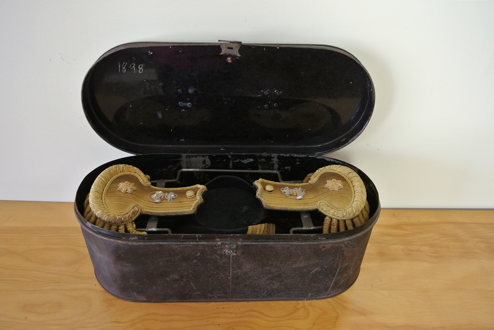 US Navy Officer's Bicorn Hat and Epauletts 1898