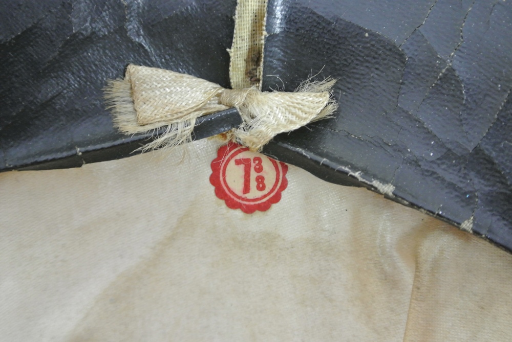 US Navy Officer's Bicorn Hat and Epauletts 1898