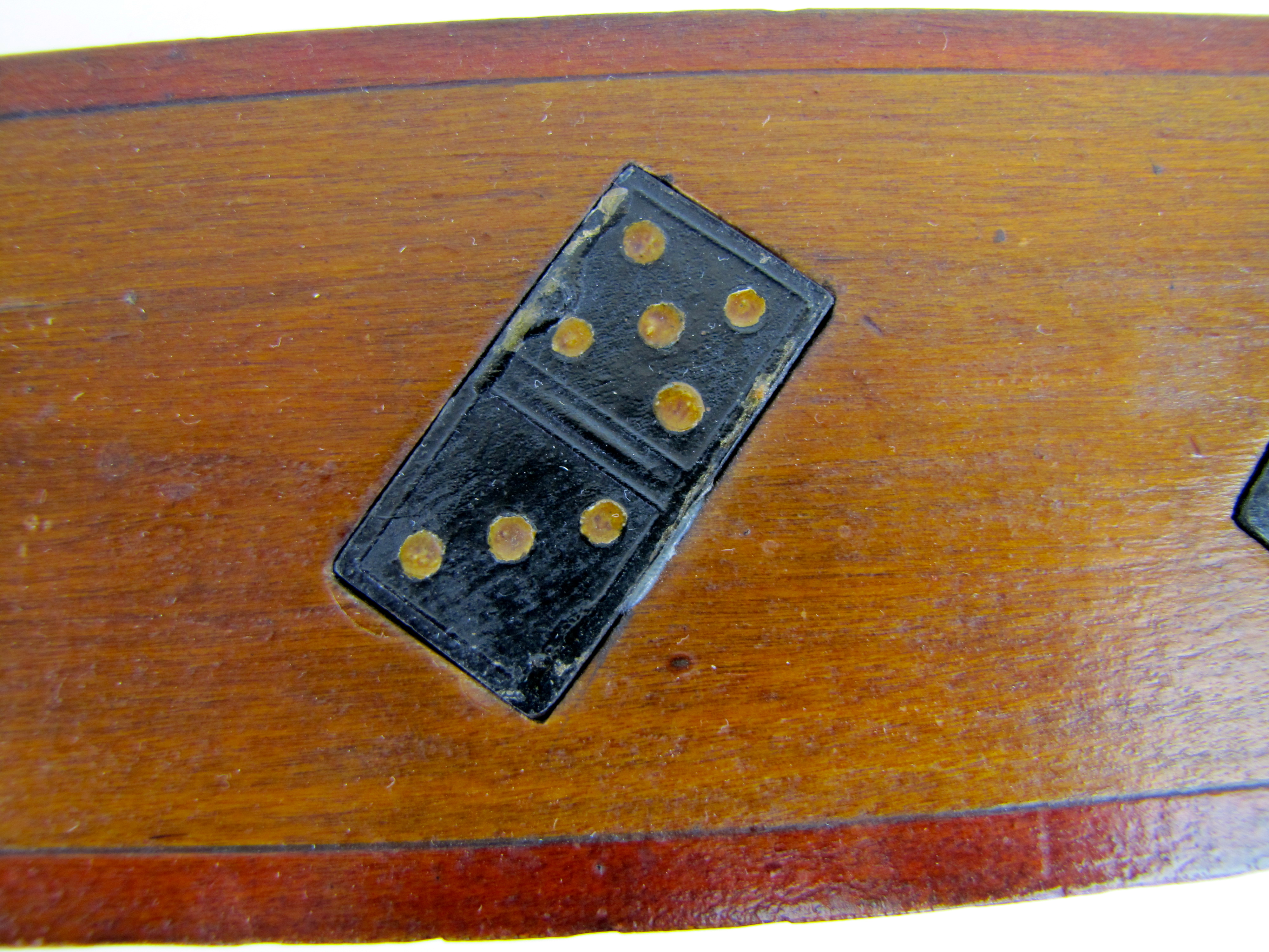 Art Deco Statue Of Liberty Wooden Dominoes Box Set