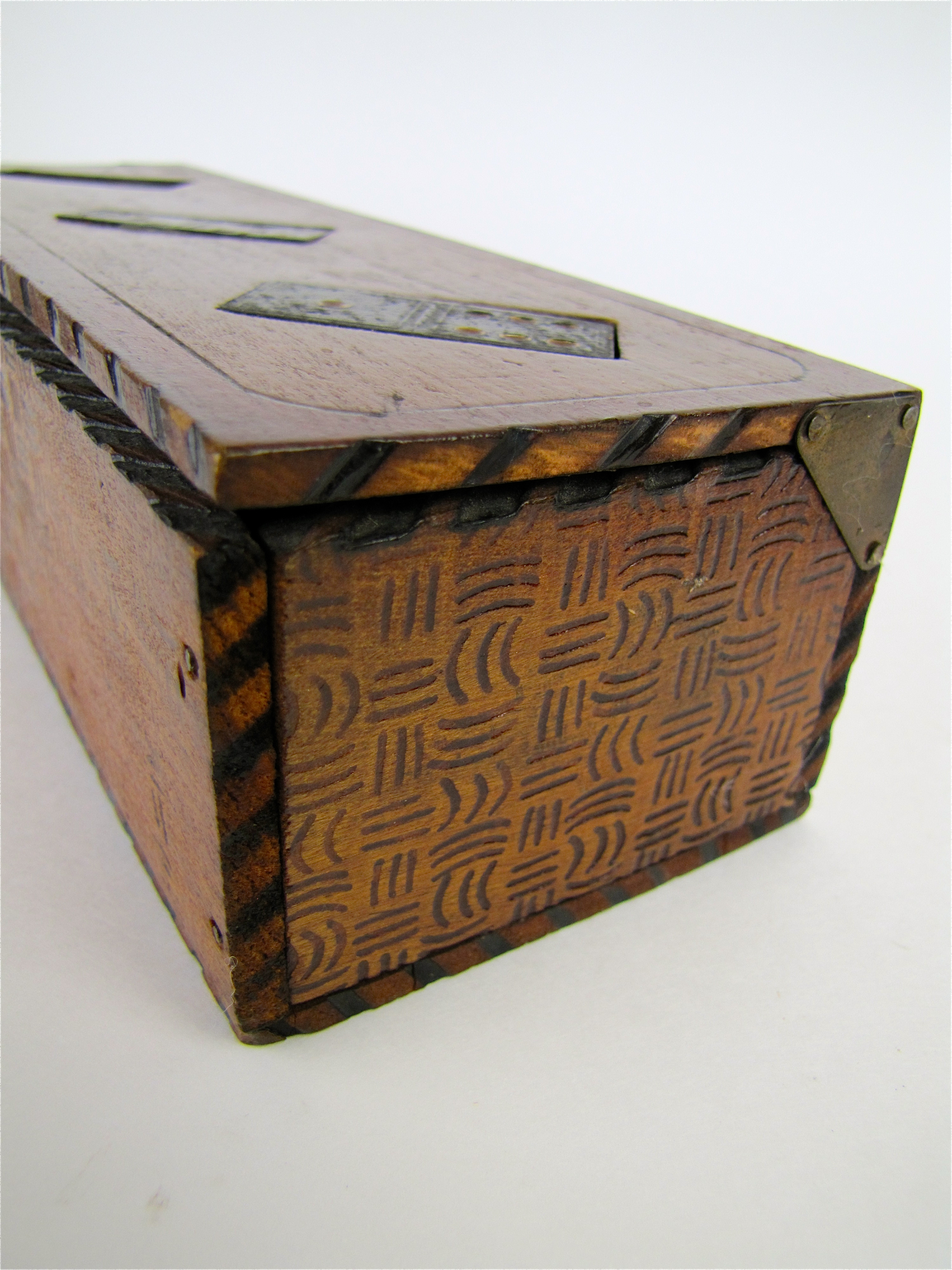 Art Deco Statue Of Liberty Wooden Dominoes Box Set