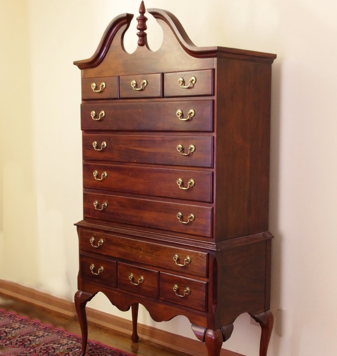 Cresent Fine Furniture #719 Mahogany Highboy Chest of Drawers