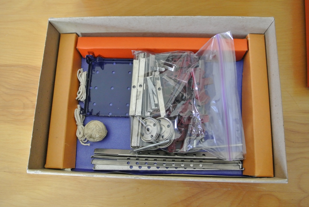 Vintage 1937 Modern-Morecraft "The Toy that Grows with the Boy"