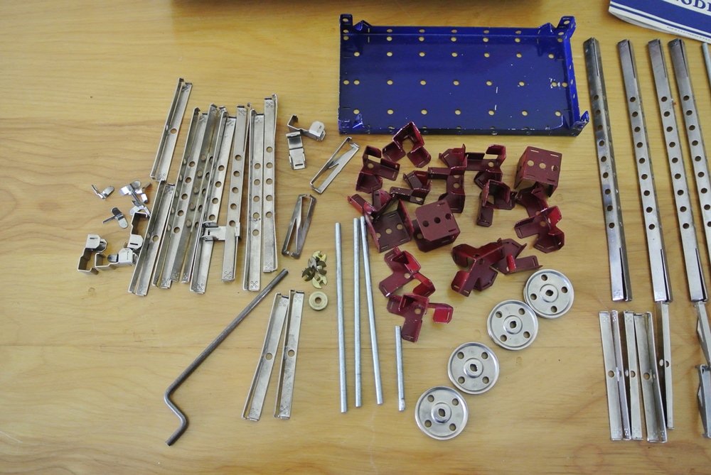 Vintage 1937 Modern-Morecraft "The Toy that Grows with the Boy"