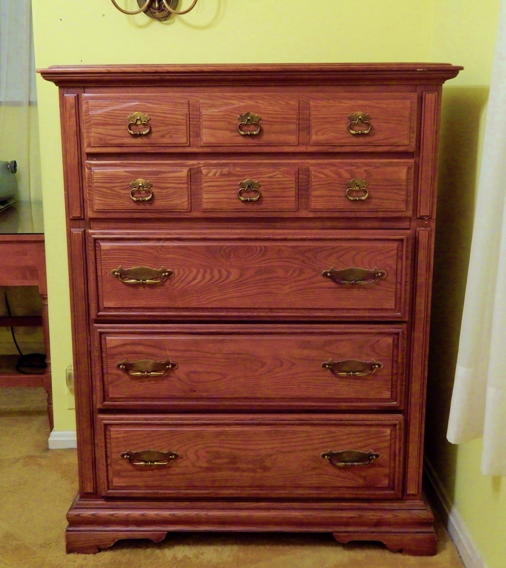 Link-Taylor Chest of Drawers