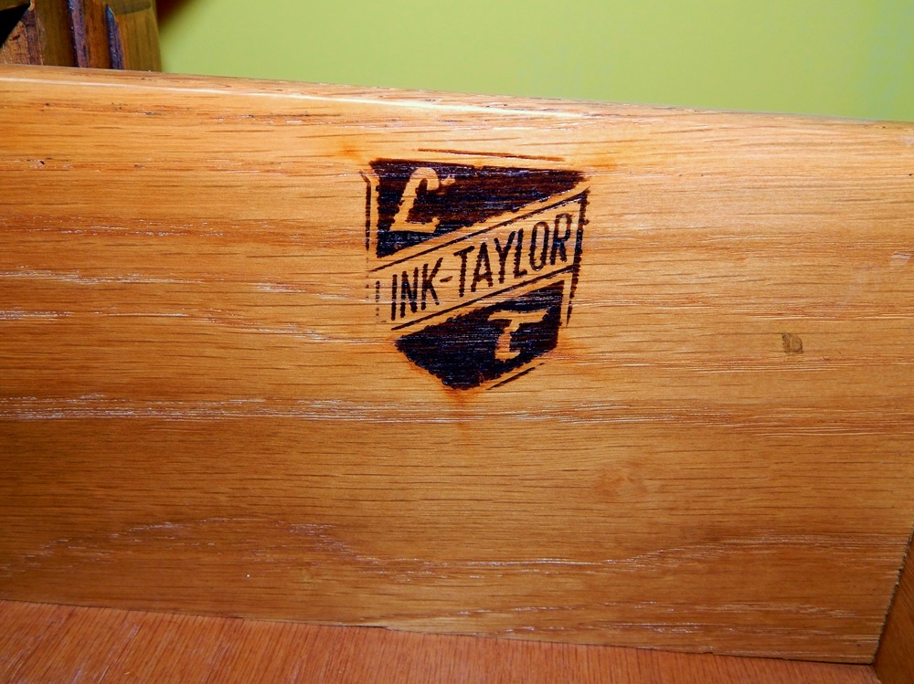 Link-Taylor Chest of Drawers