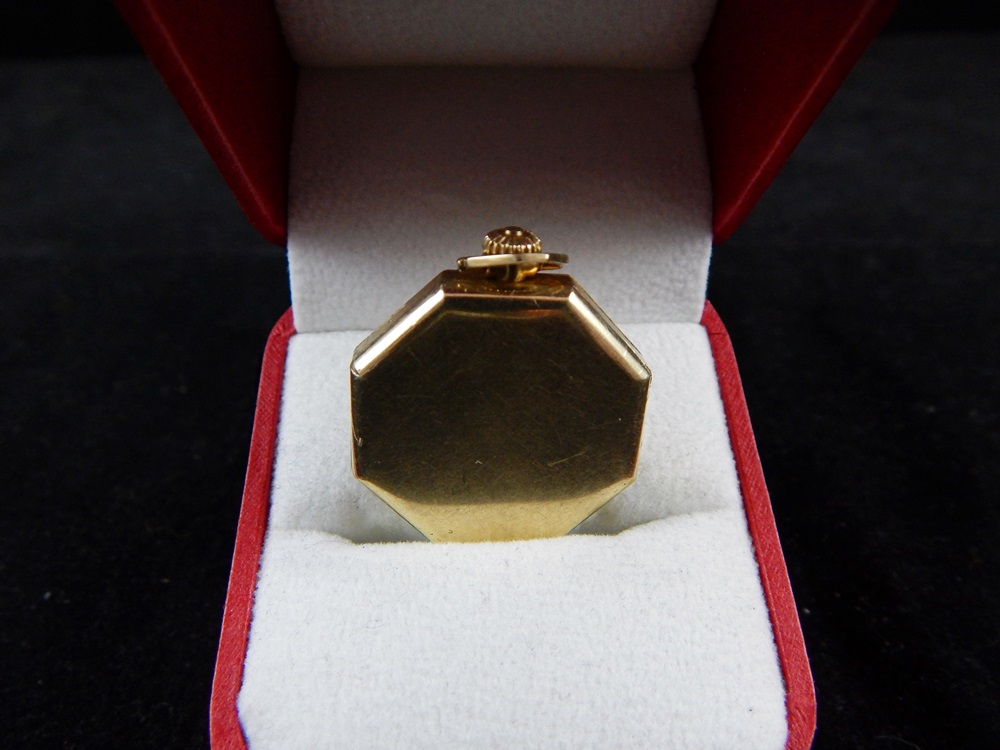 Women's Vintage Pendant Watch