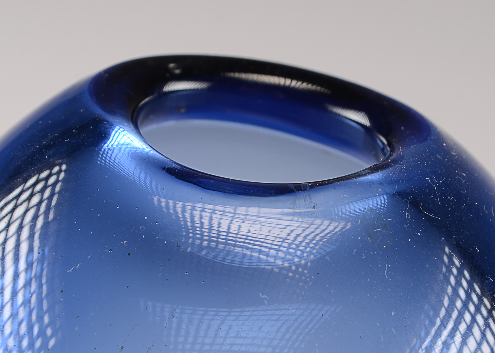 Signed Per Lutken Holmegaard Drop Vase