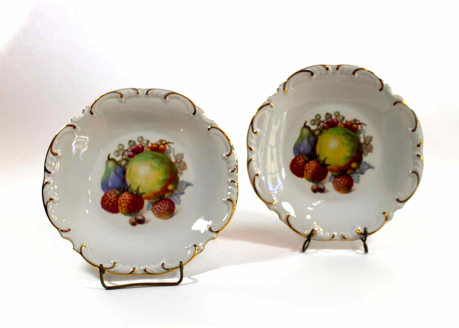 Set of Schumann Arzberg, Germany Porcelain Fruit Plates