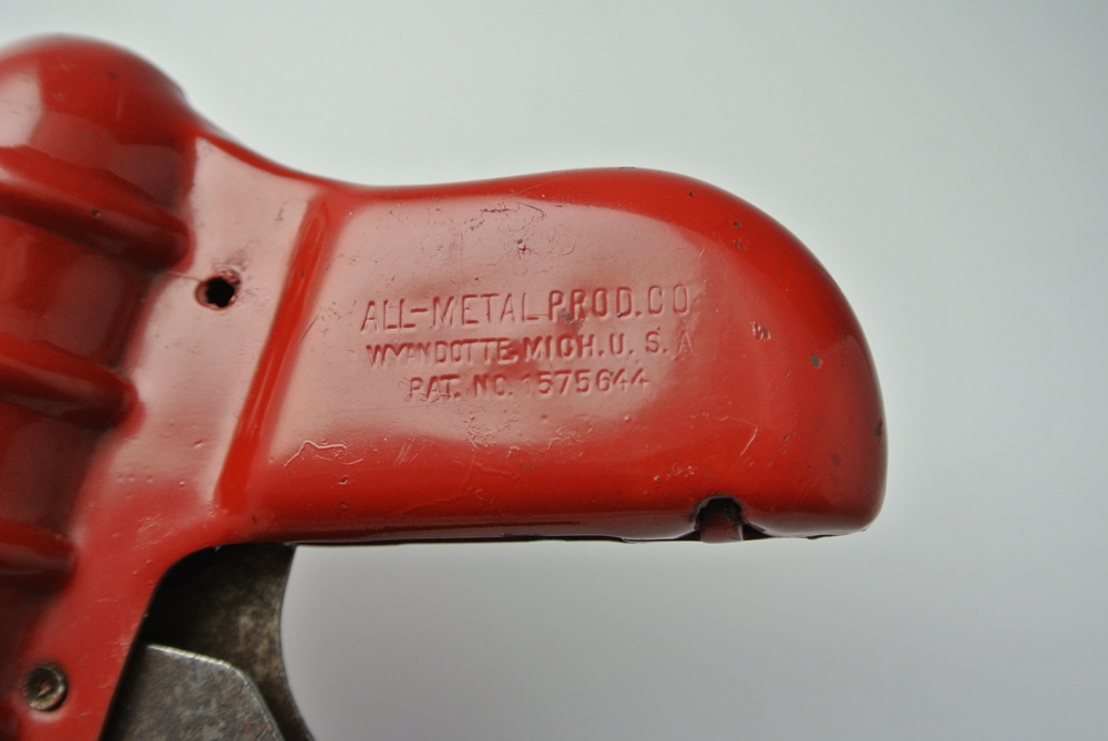 1936 Wyandotte Toys Ray Gun / 33 Repeater