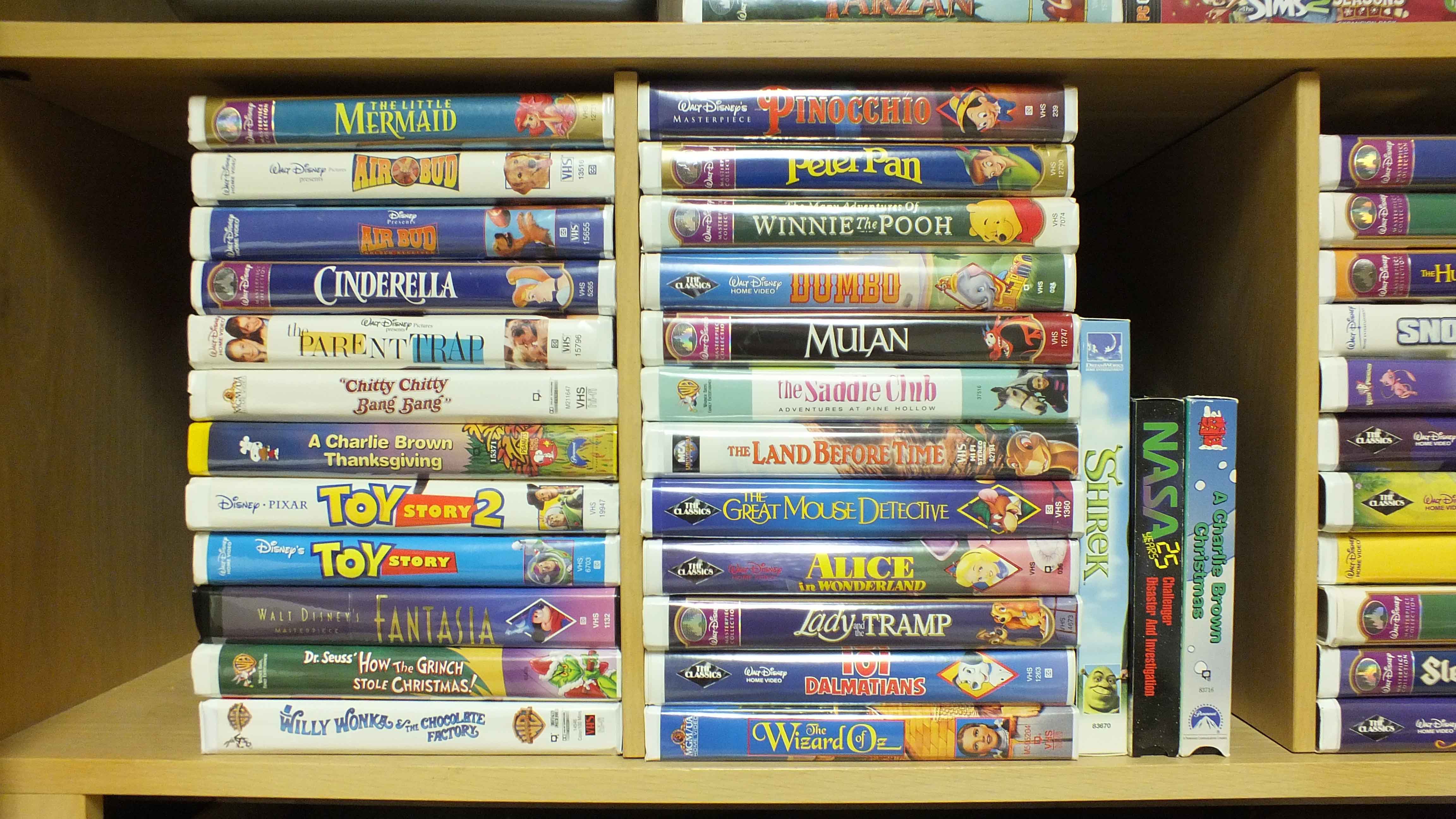 Portable Broksonic VCR/TV Player