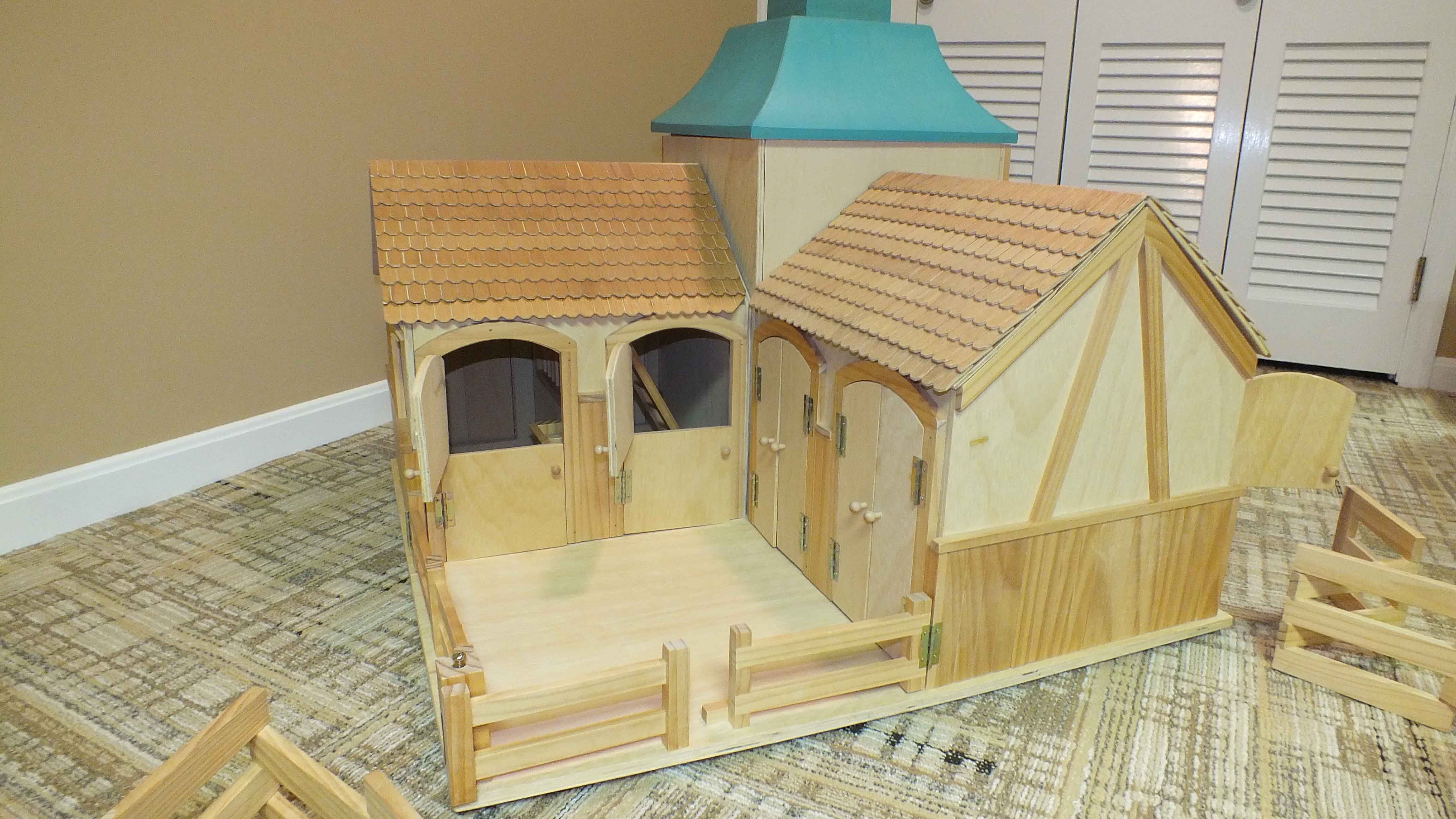 Majestic Horse Barn Toy