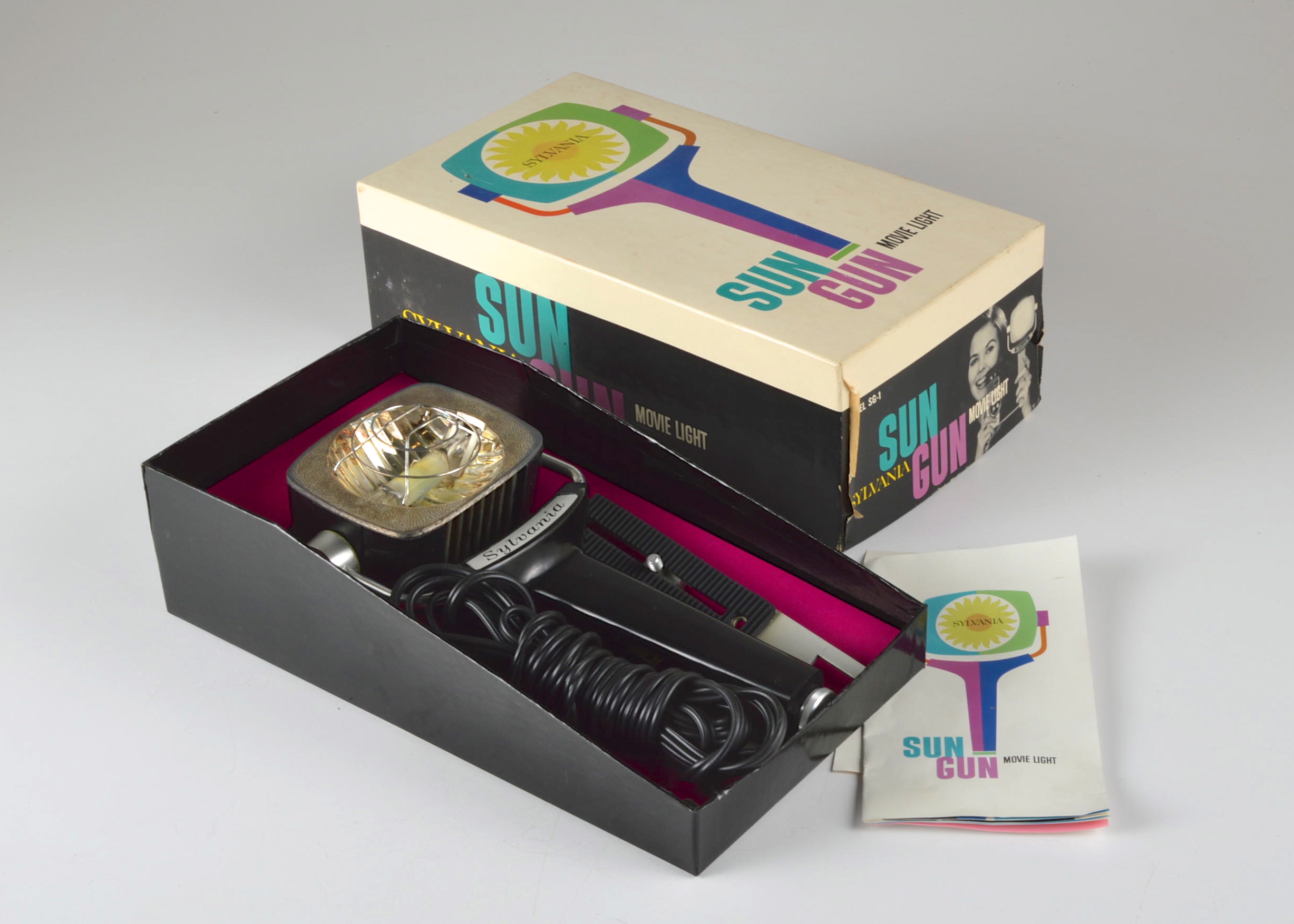 Vintage Sylvania Sun Gun Movie Light