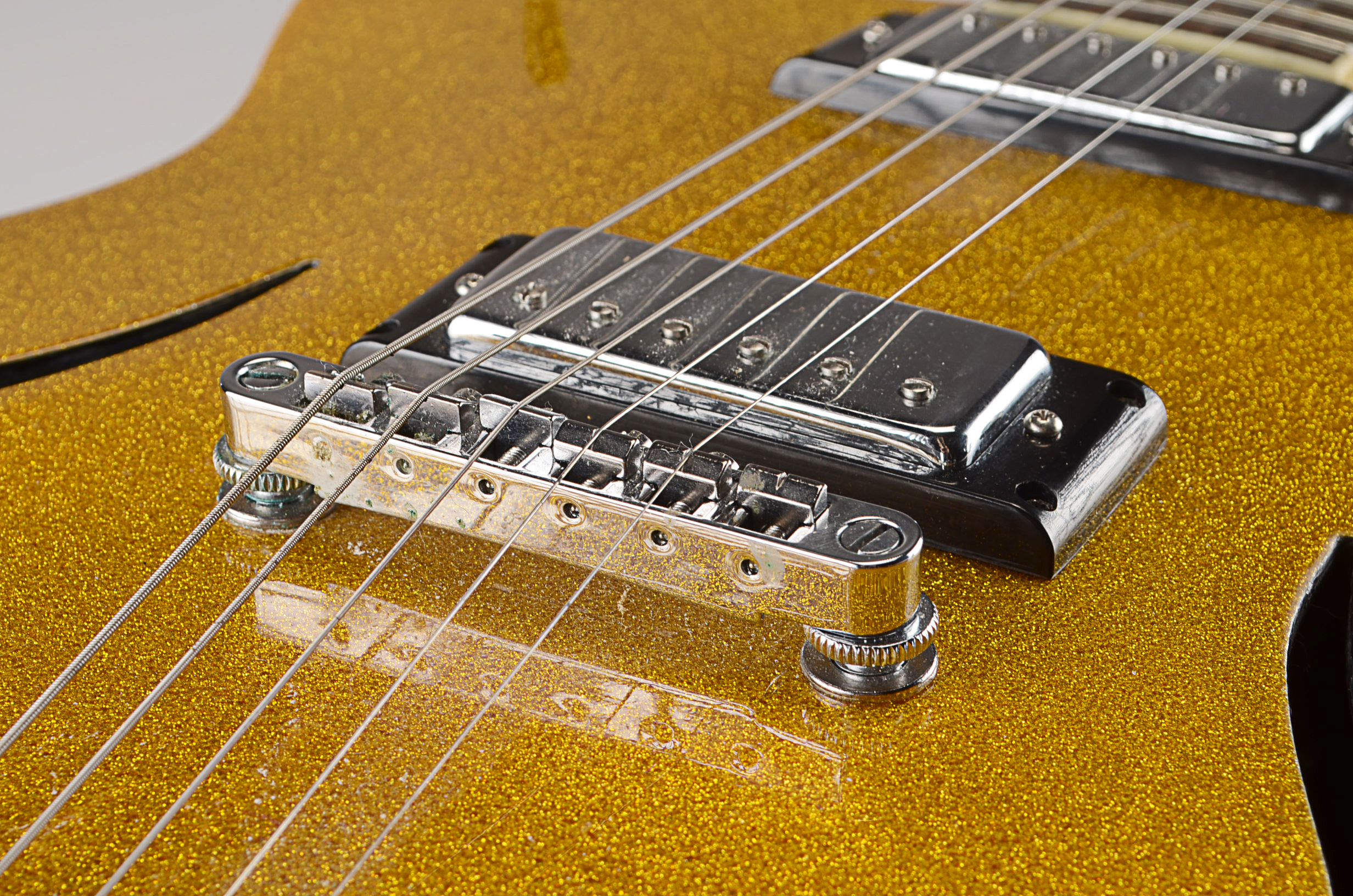 Peavey JF2 EX Hollowbody Electric Guitar