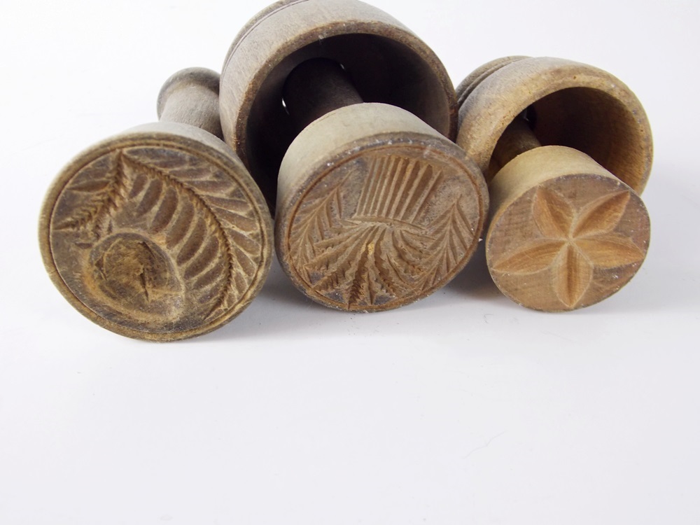 A Plethora of Vintage Kitchen Utensils 