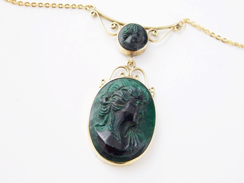 A Lovely Vintage 12k Yellow Gold Necklace with a Carved Malachite Cameo Pendant 