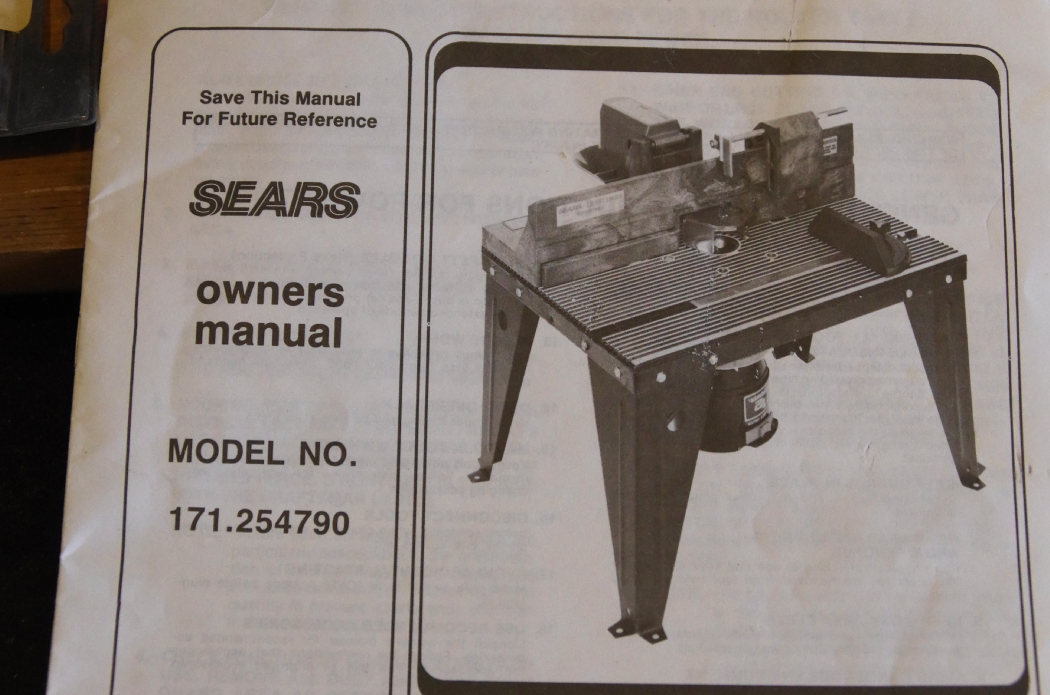 Sears Craftsman 25,000 RPM Router and Die Cast Aluminum Router Table 