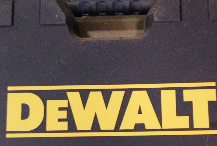 DeWalt Dado Set and 10" Hitachi Mitter/Table Saw Blade