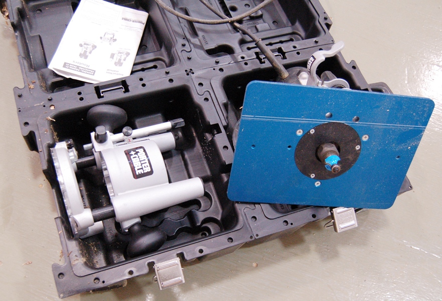 Porter Cable Router with Rockler Aluminum Router Lift FX