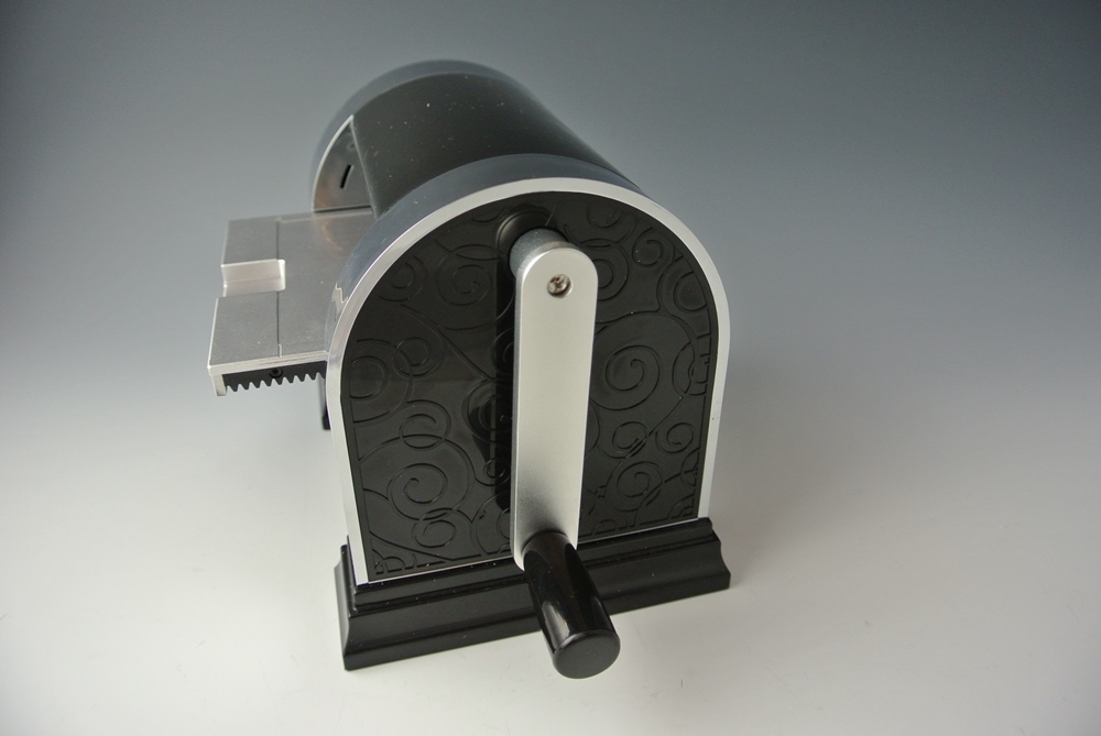 QuicKutz Revolution Tabletop Die-Cutting Tool