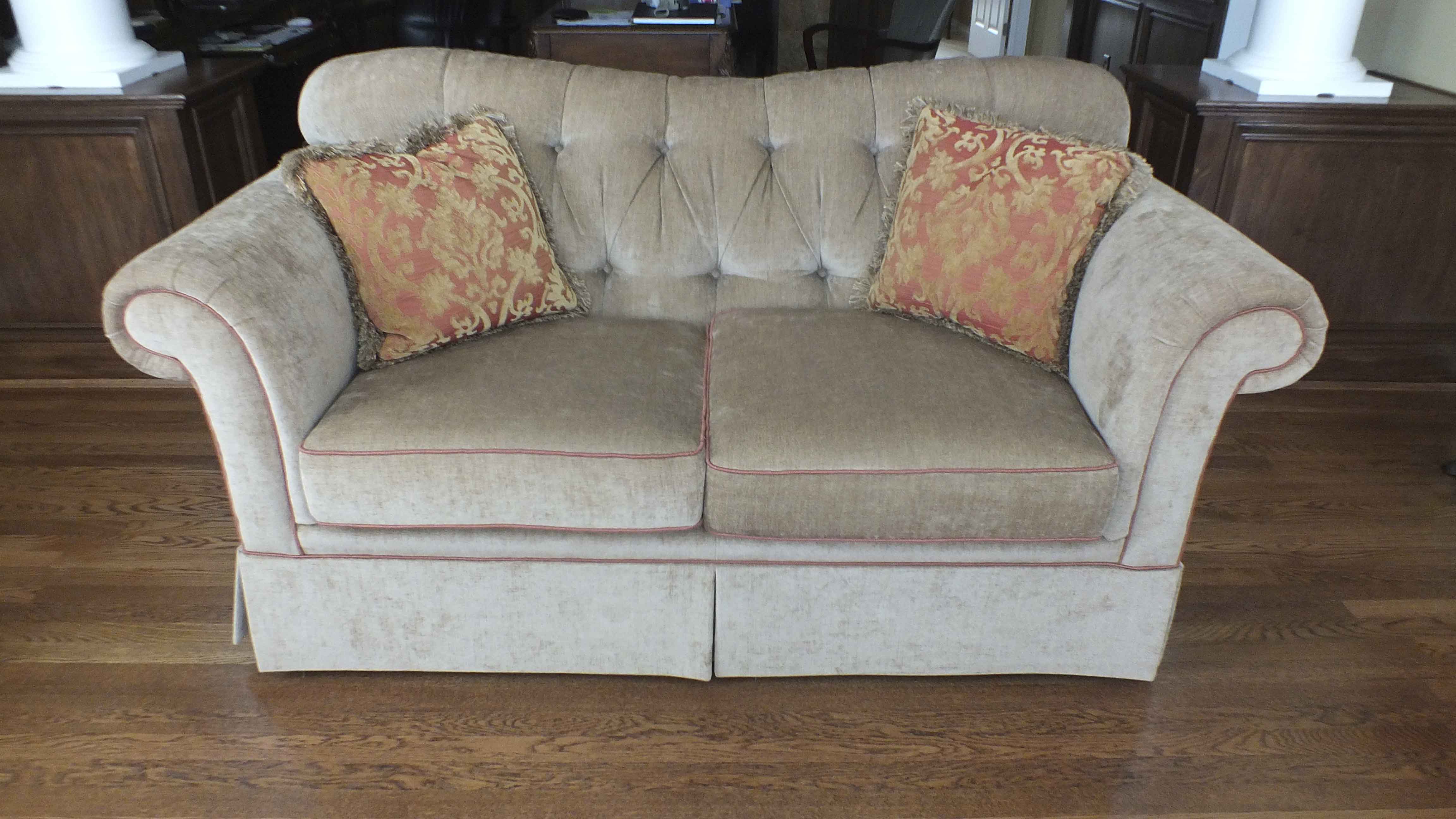 Sherrill Furniture Love Seat 