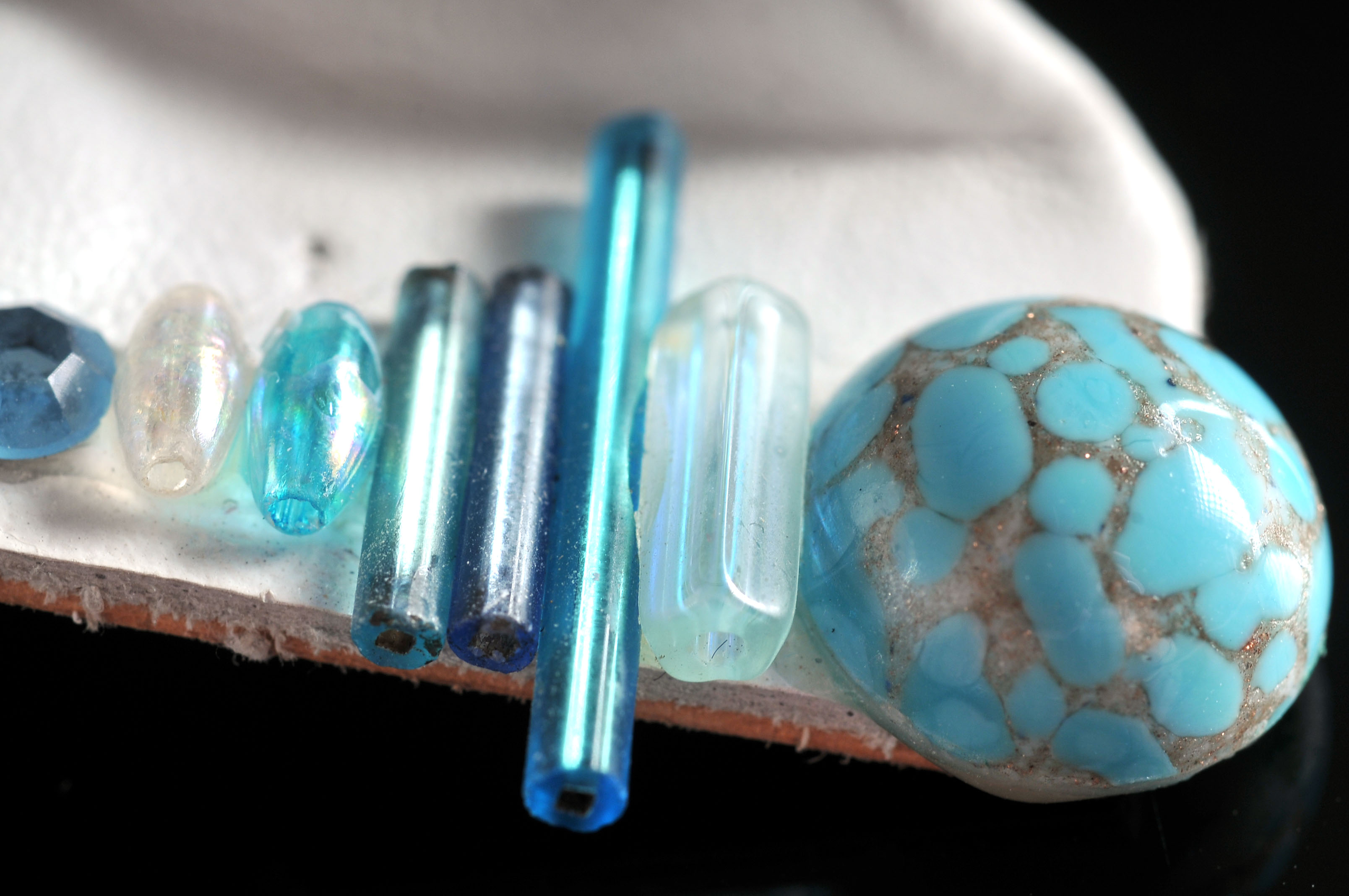 Vintage 80's Handmade Art Earrings