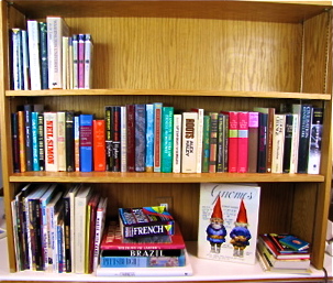 Quality Bookshelf Clean Out Lot Of Modern Books