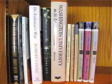 Quality Bookshelf Clean Out Lot Of Modern Books