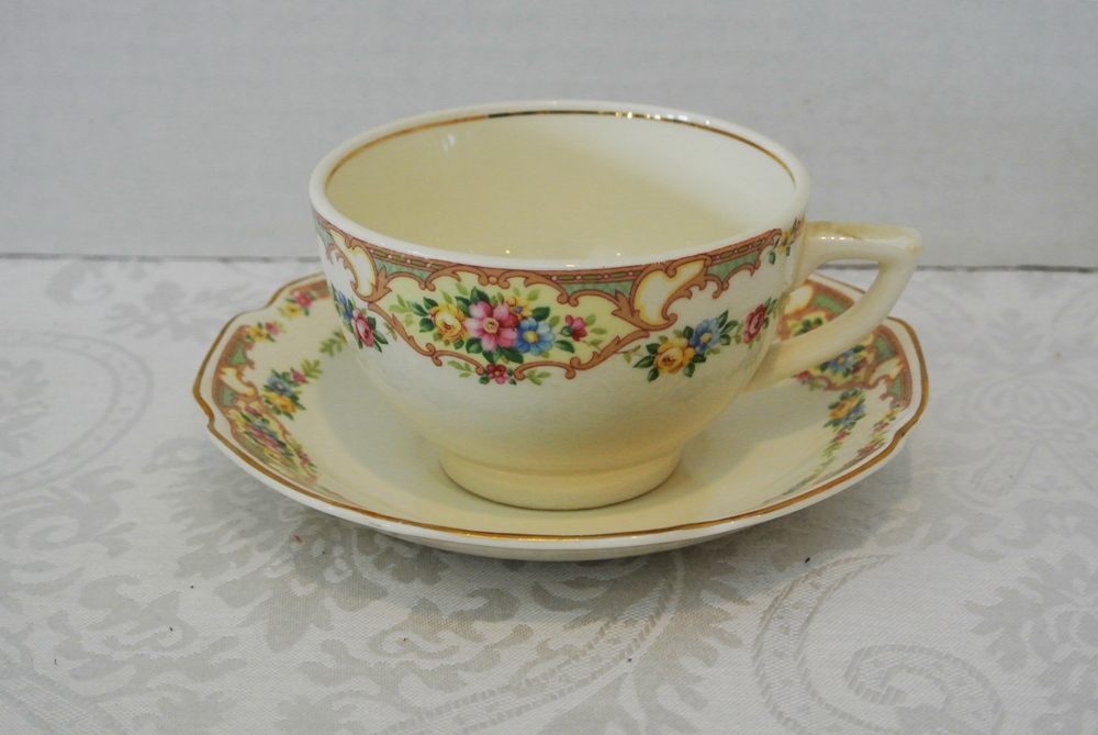 Vintage Set OF Mount Clemens China