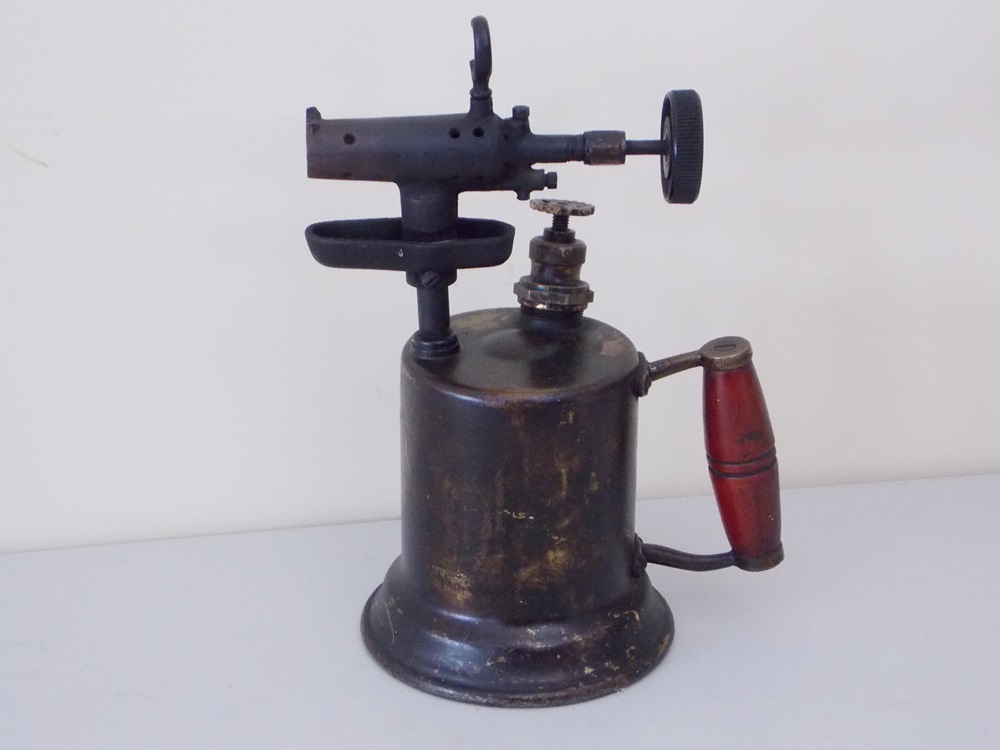 Vintage Otto Bernz Gasoline Blow Torch