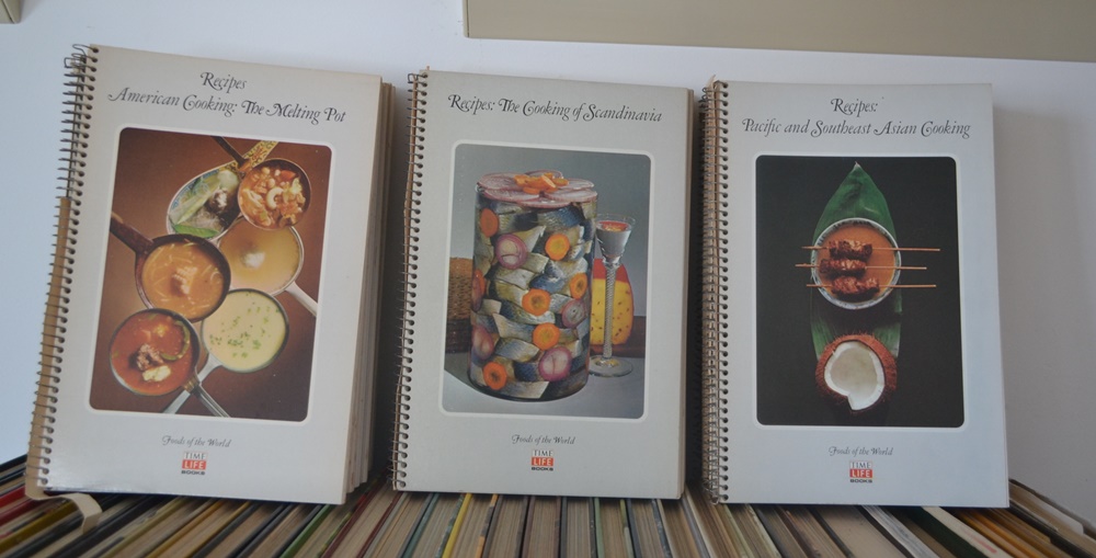 Cookbooks, Tins and Recipe Holders