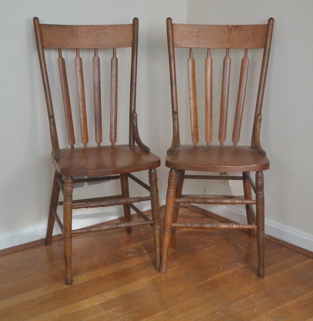 2 Vintage Side Chairs