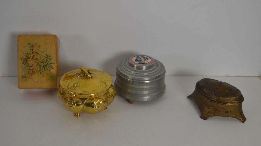 Group Of Vintage Trinket & Music Boxes
