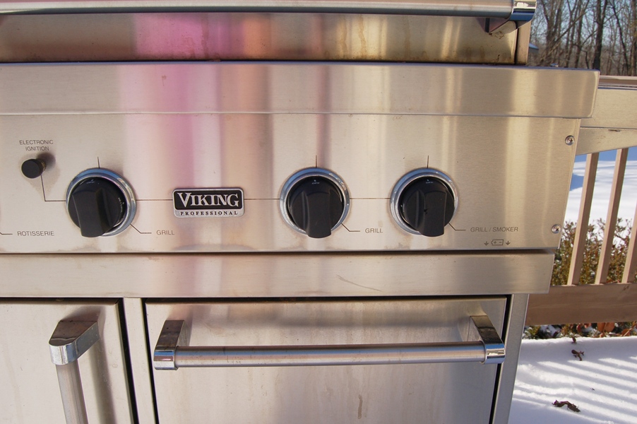 Viking Grill with Frontgate Cover