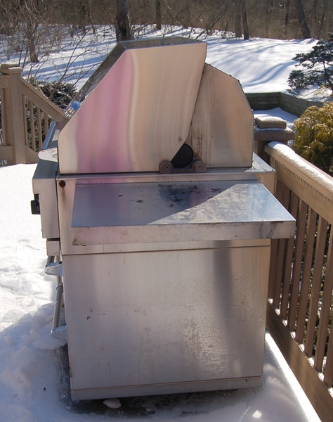 Viking Grill with Frontgate Cover