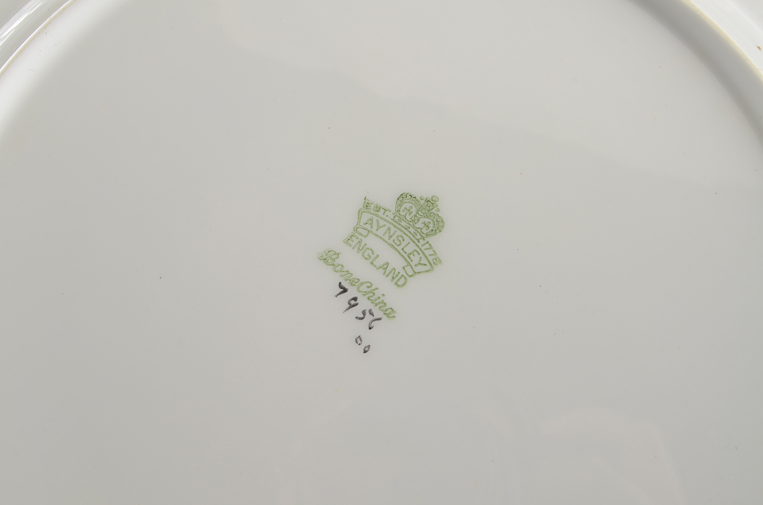 Decorative Plates and Bird Figure