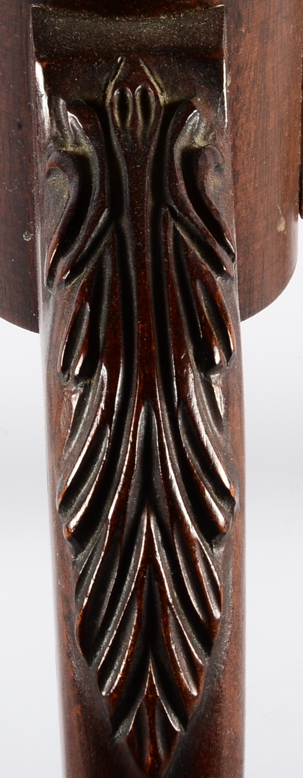 Mahogany Pie Crust Pedestal Table