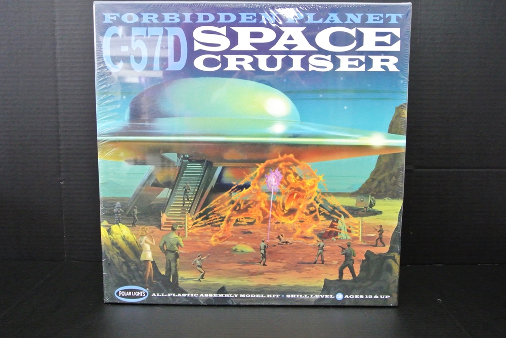 Forbidden Planet C-57D Space Cruiser Model Kit Unopened