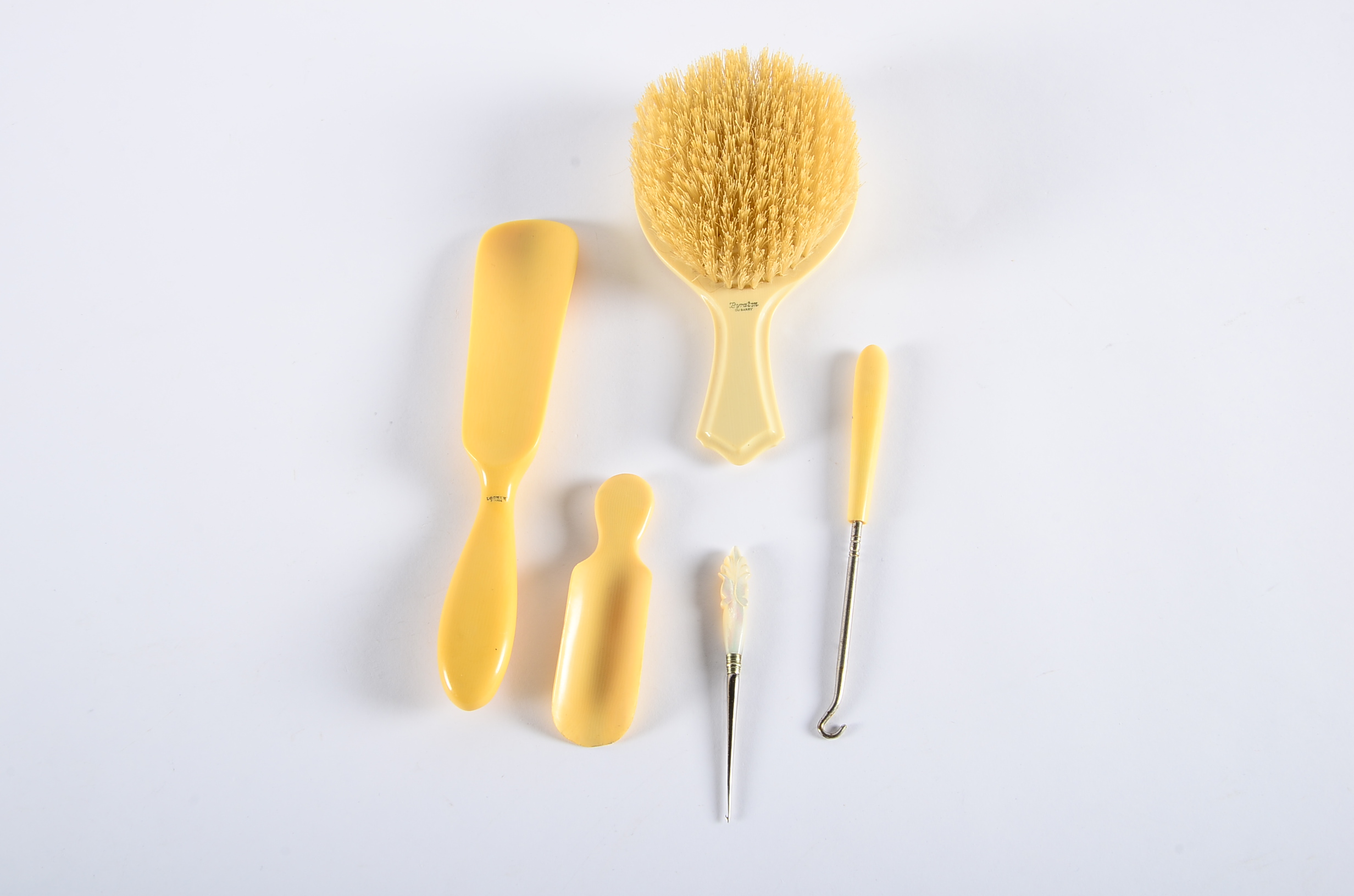 Collection of Vintage Items 