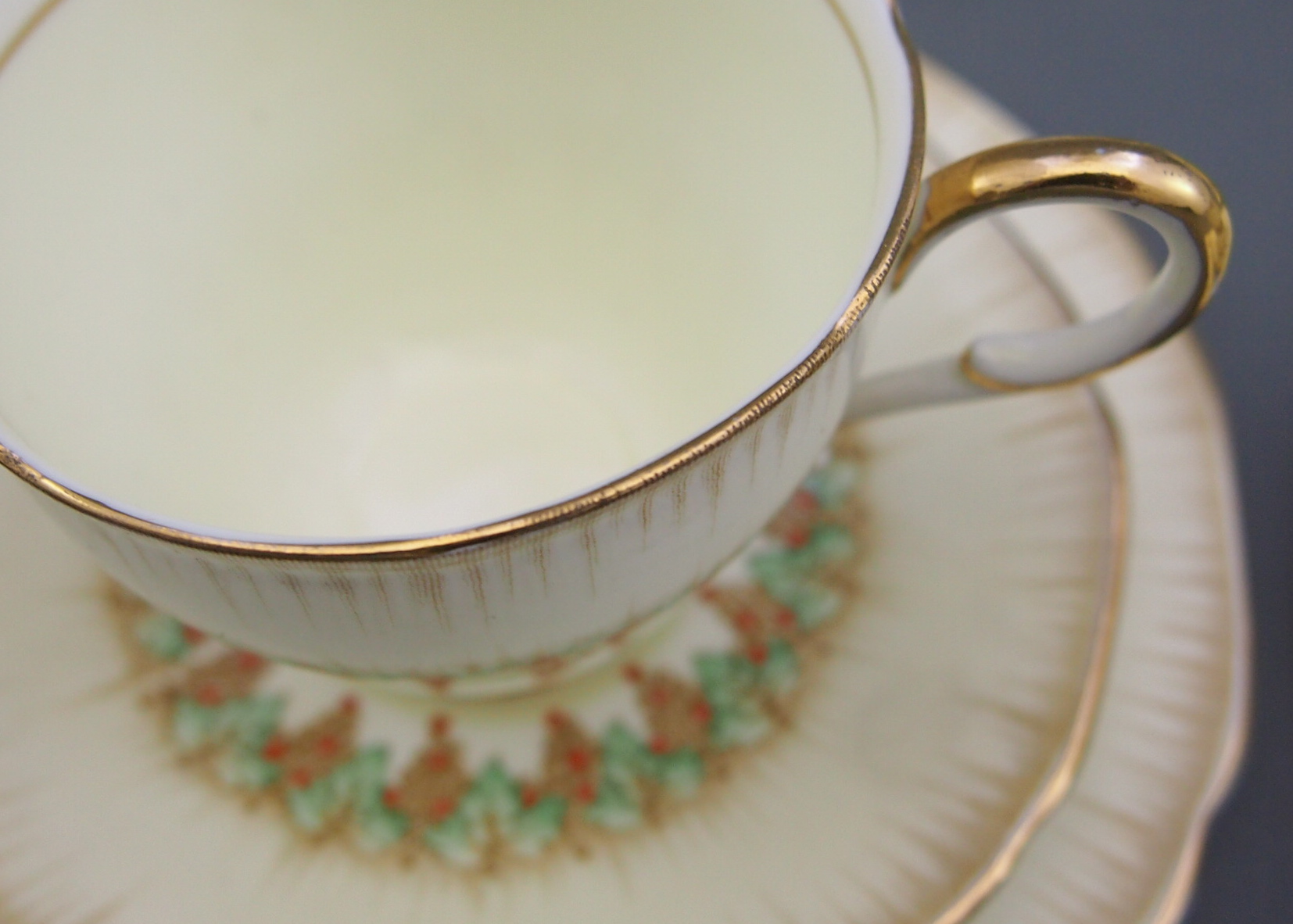 1930s Paragon Fine China Grapevine Tea Service