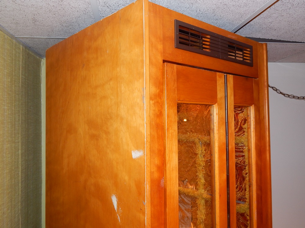 Retro Wooden Pay Phone Booth