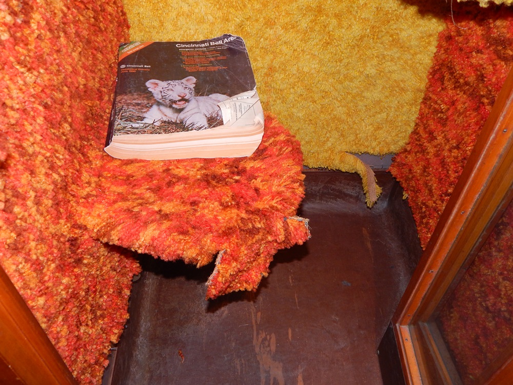 Retro Wooden Pay Phone Booth