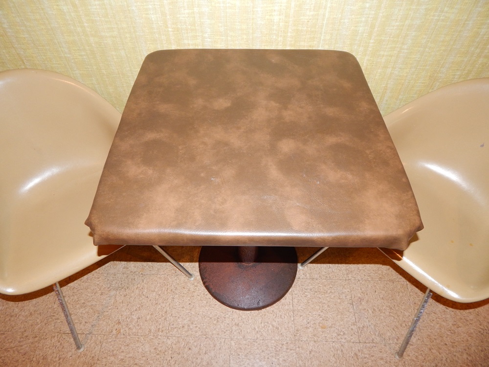 Retro Restaurant Table & Molded Fiberglass Chairs II