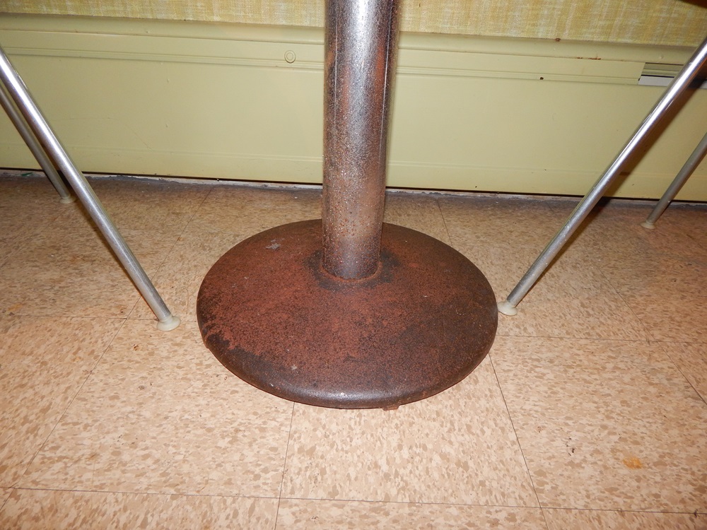 Retro Restaurant Table & Molded Fiberglass Chairs II