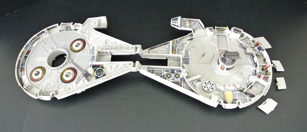 Star Wars Millenium Falcon Toys