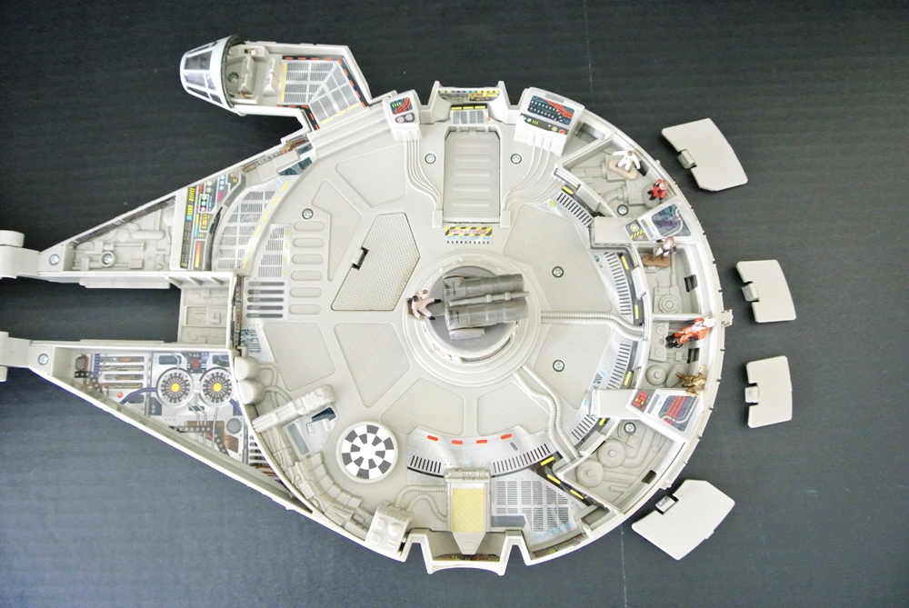 Star Wars Millenium Falcon Toys