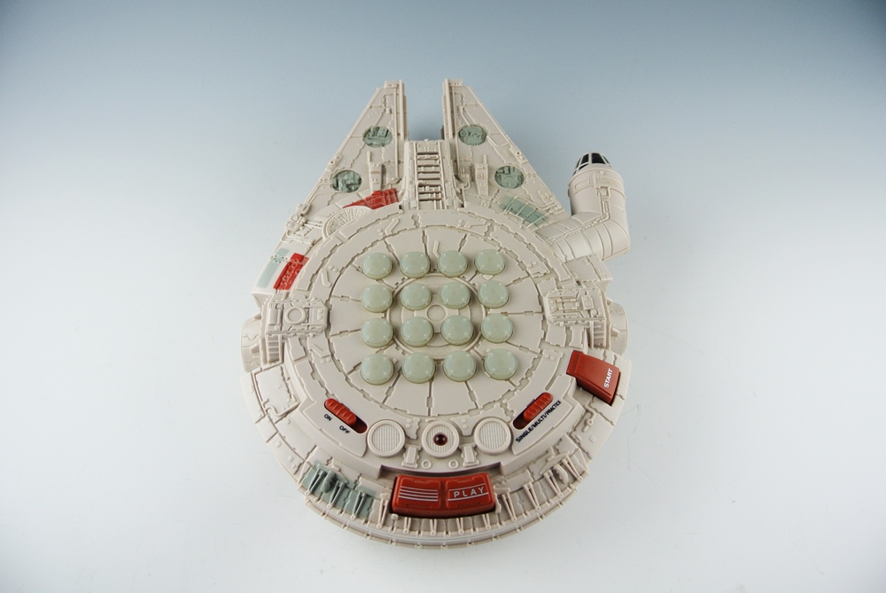 Star Wars Millenium Falcon Toys