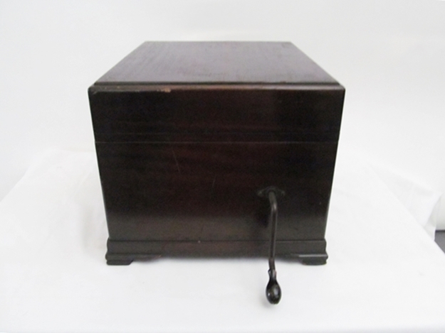 1920s Victrola Wurlitzer Record Player