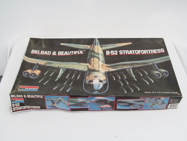 B-52 Stratofortress Model Kit