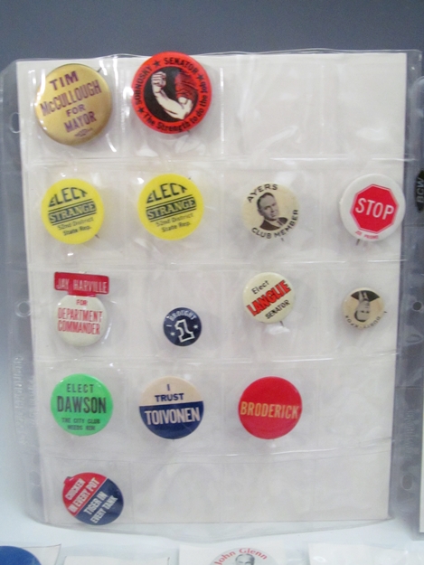 100 Presidential, Political, Union and Teamster Buttons