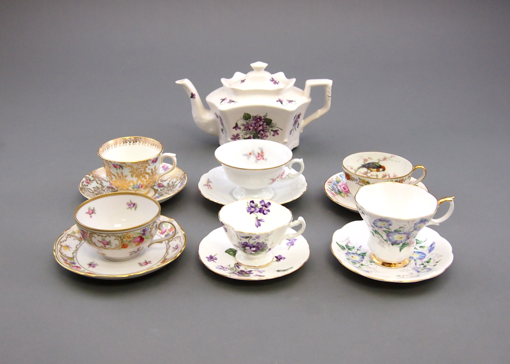 Lovely Flower Tea Set For Six